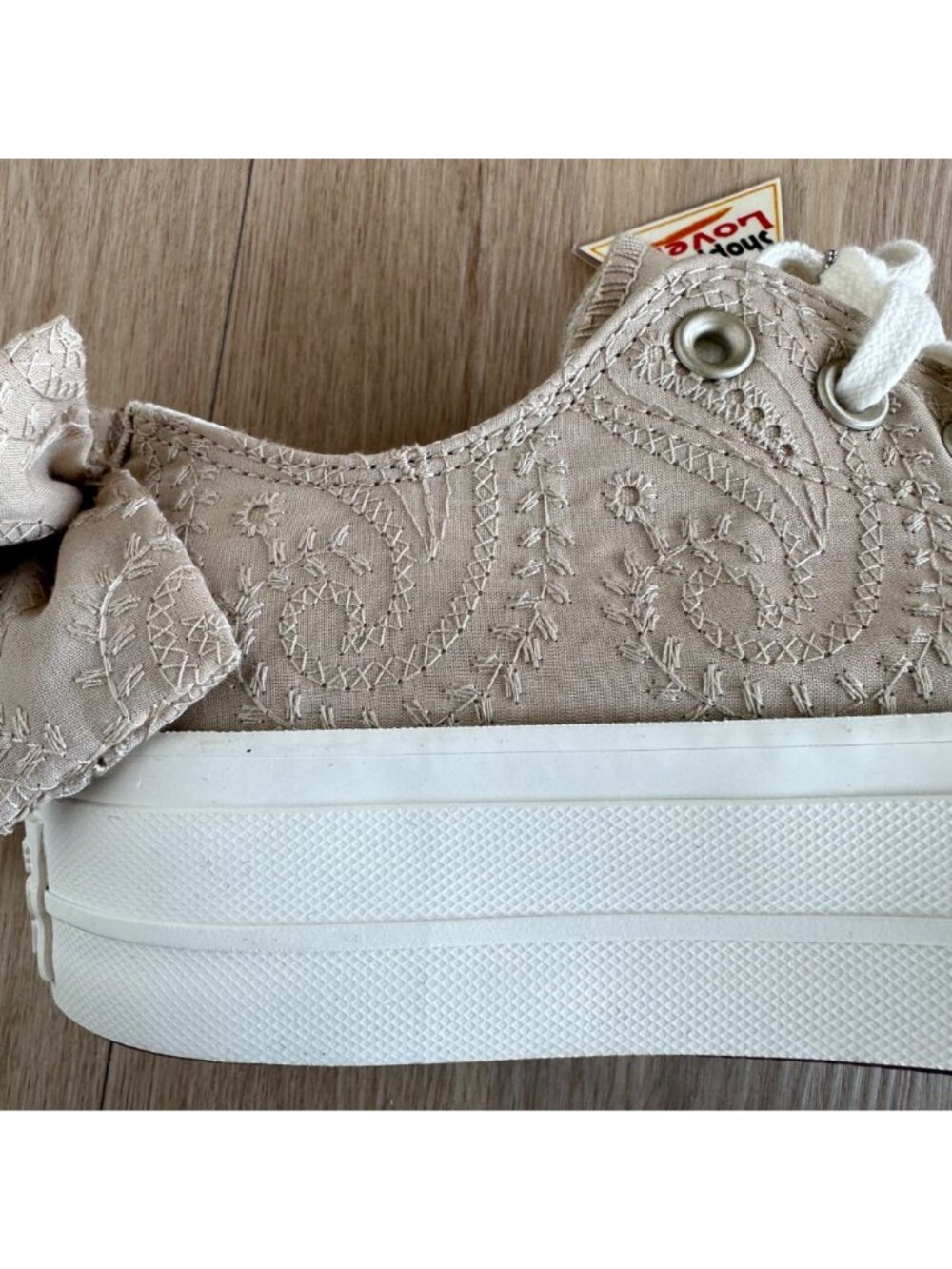 ❤️Converse Chuck Taylor All Star Lift Bow Sz 8 Women's Shoes Embroidered A10246C - Picture 9 of 14